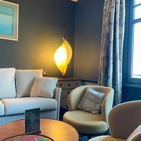 La Renaissance 4* 巴约讷
