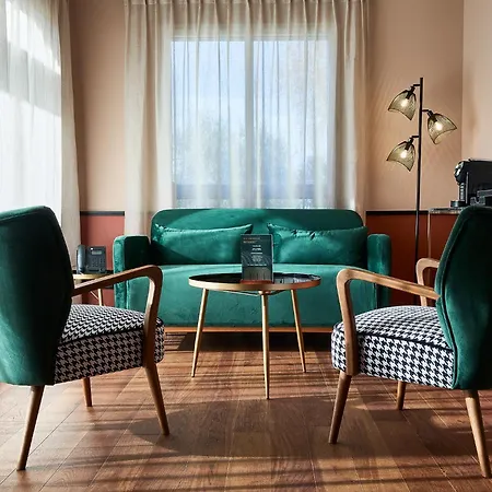 La Renaissance 4* Бейонн