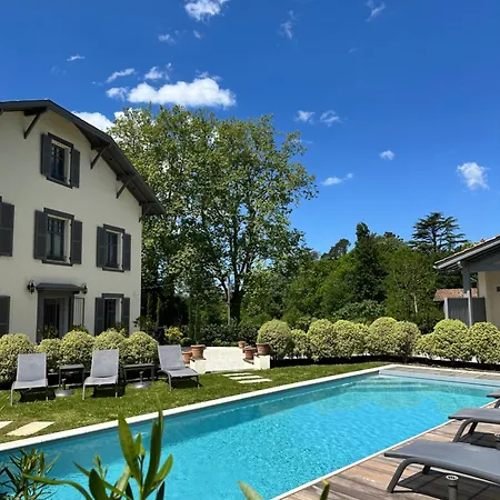 La Renaissance Bayona