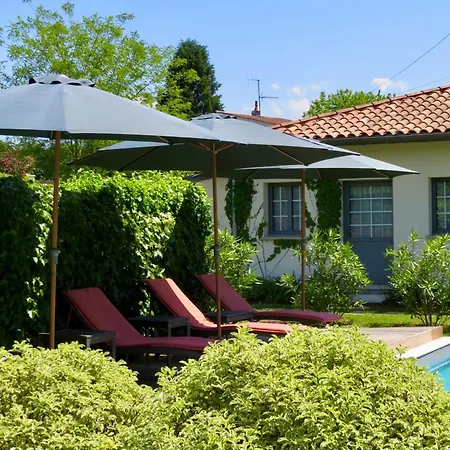 La Renaissance Hotel Bayona