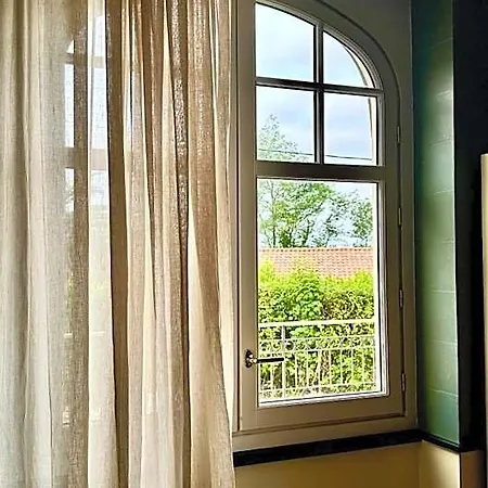 La Renaissance 4*