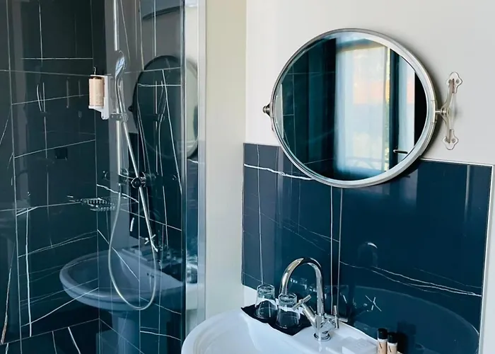 Hotel La Renaissance 4*