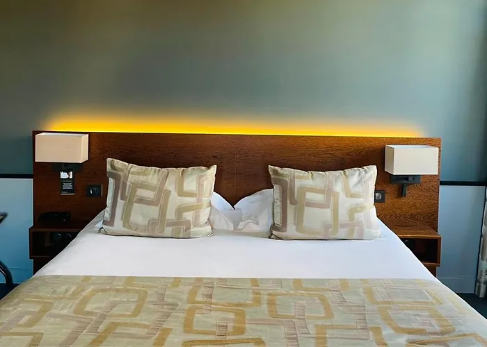 Hotel La Renaissance Bayonne