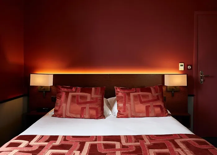 La Renaissance Отель 4*