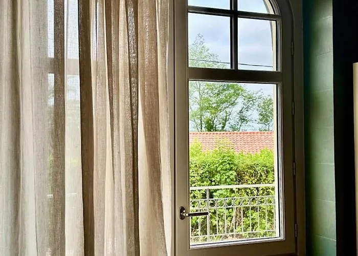 La Renaissance 4* Bayona